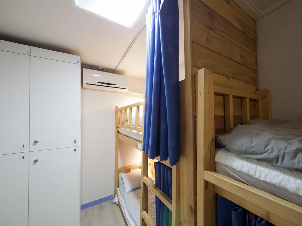 Lazy Fox Den Hostel Seoul