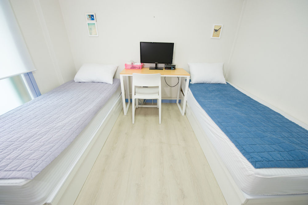 Hostel Lazy Fox Den Seoul