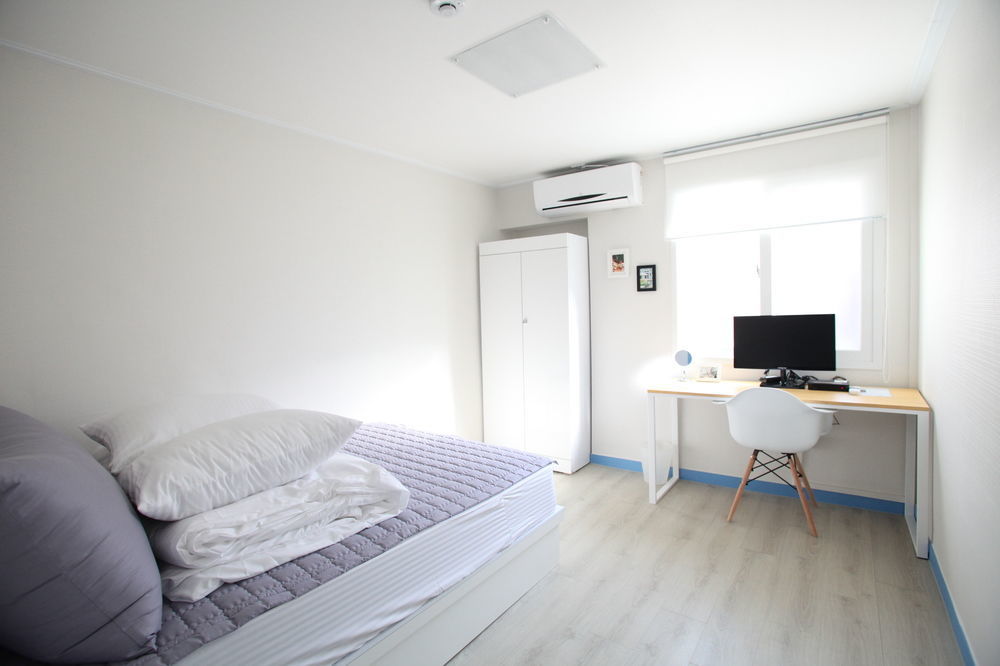 Hostel Lazy Fox Den Seoul